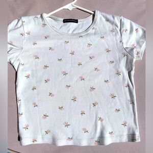 Brandy Melville t-shirt